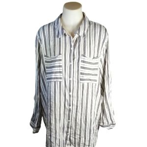 Cato Button Down White Black Stripe Top Sz 22/24W